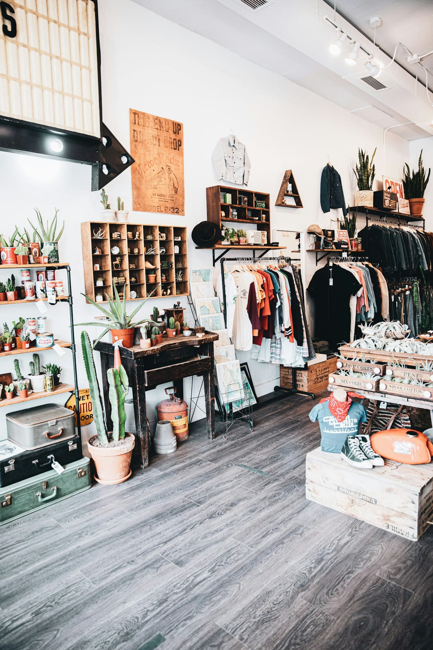 Retail & boutiques